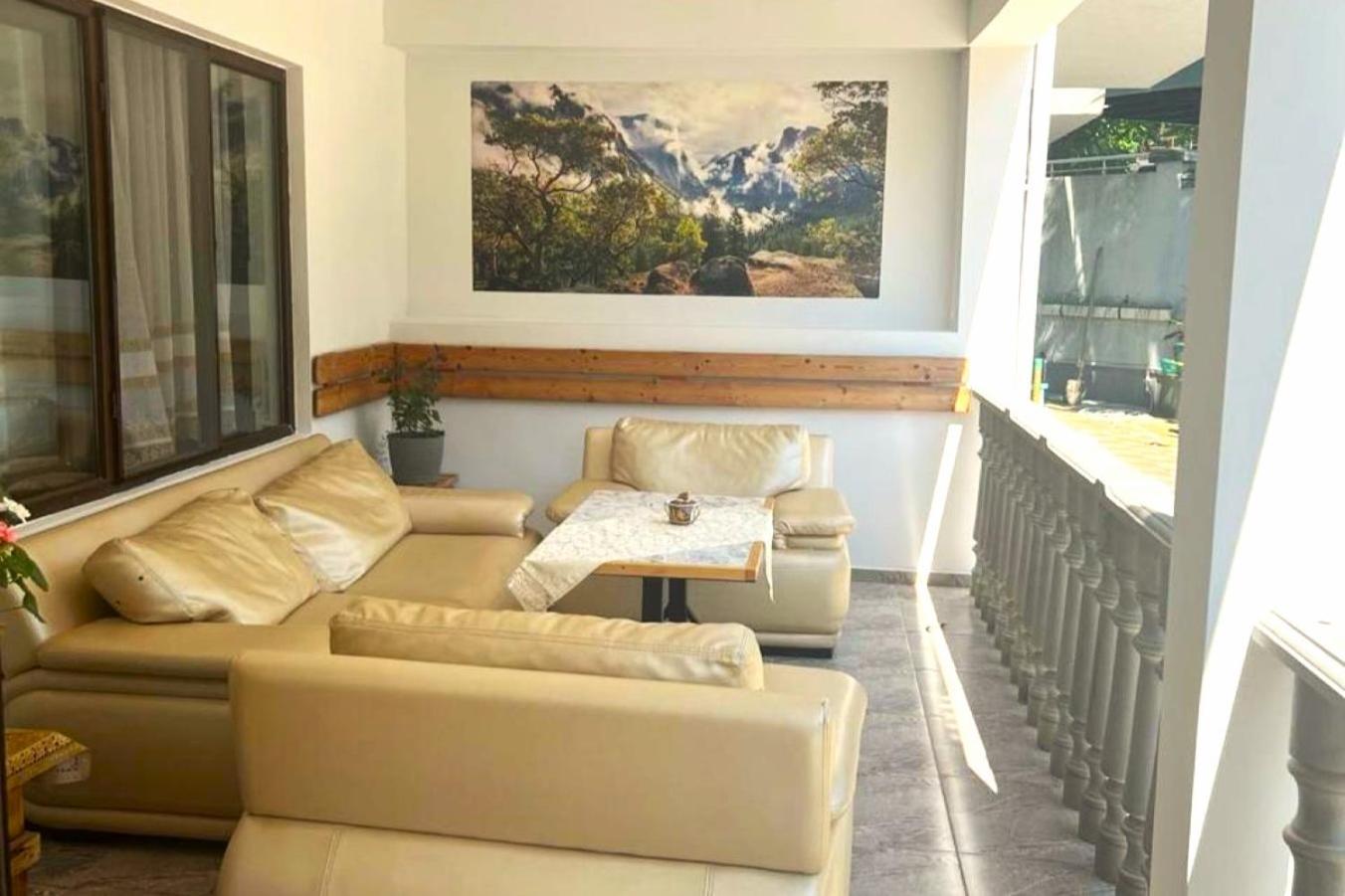 Hotel Ararat Gonio Bagian luar foto
