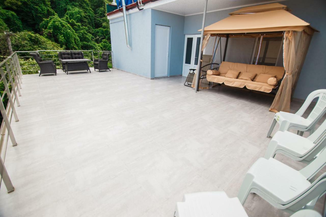 Hotel Ararat Gonio Bagian luar foto