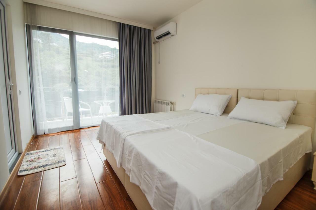 Hotel Ararat Gonio Bagian luar foto