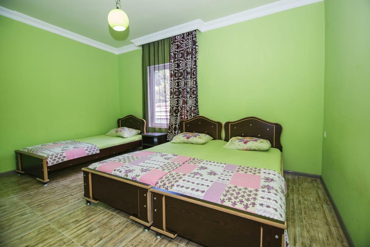 Hotel Ararat Gonio Bagian luar foto