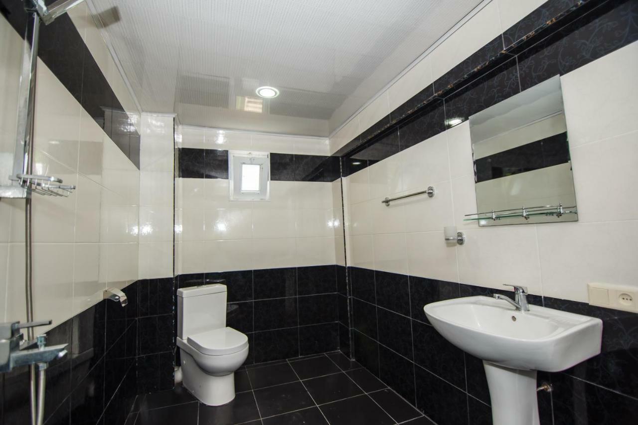 Hotel Ararat Gonio Bagian luar foto