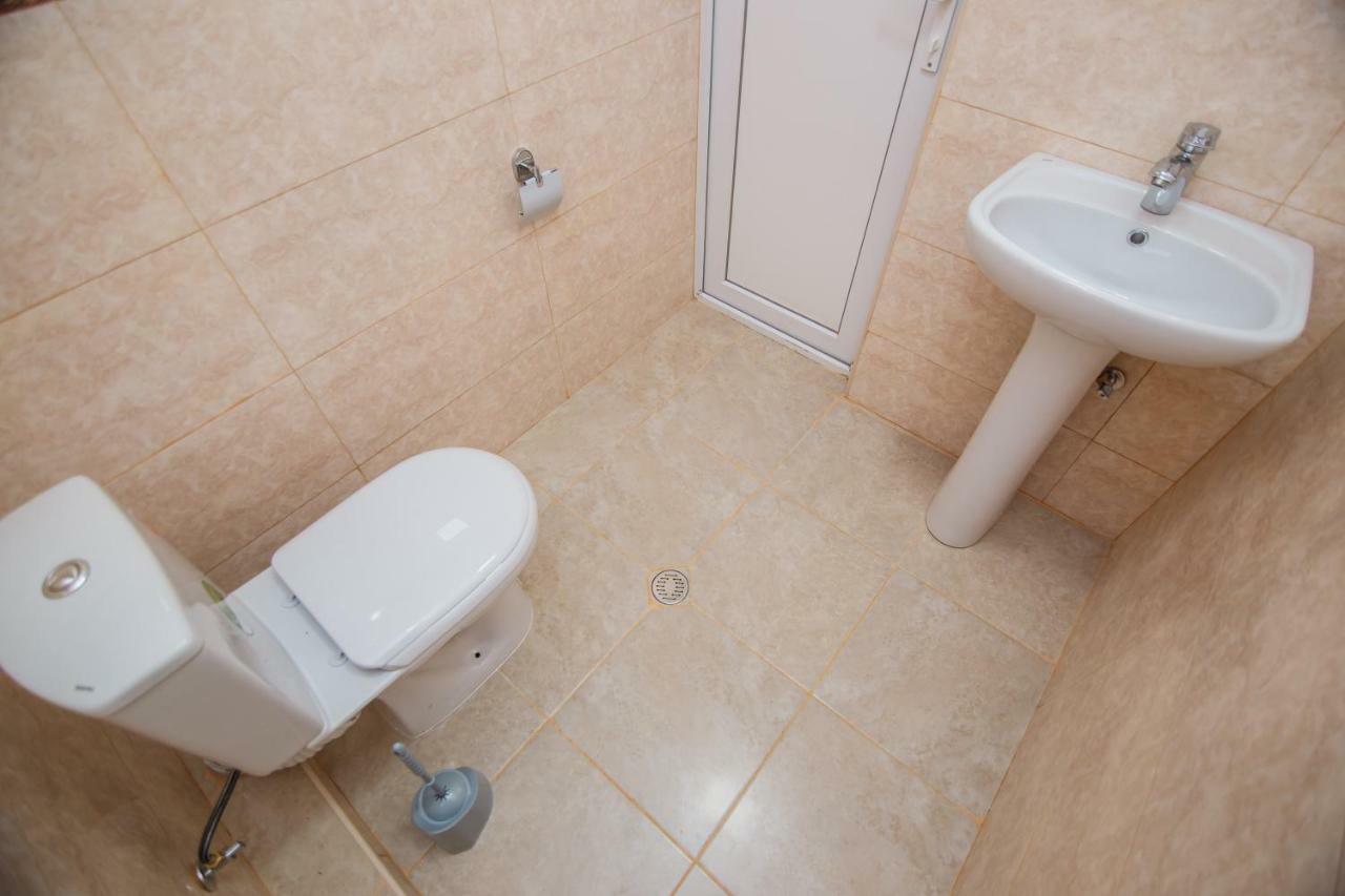 Hotel Ararat Gonio Bagian luar foto