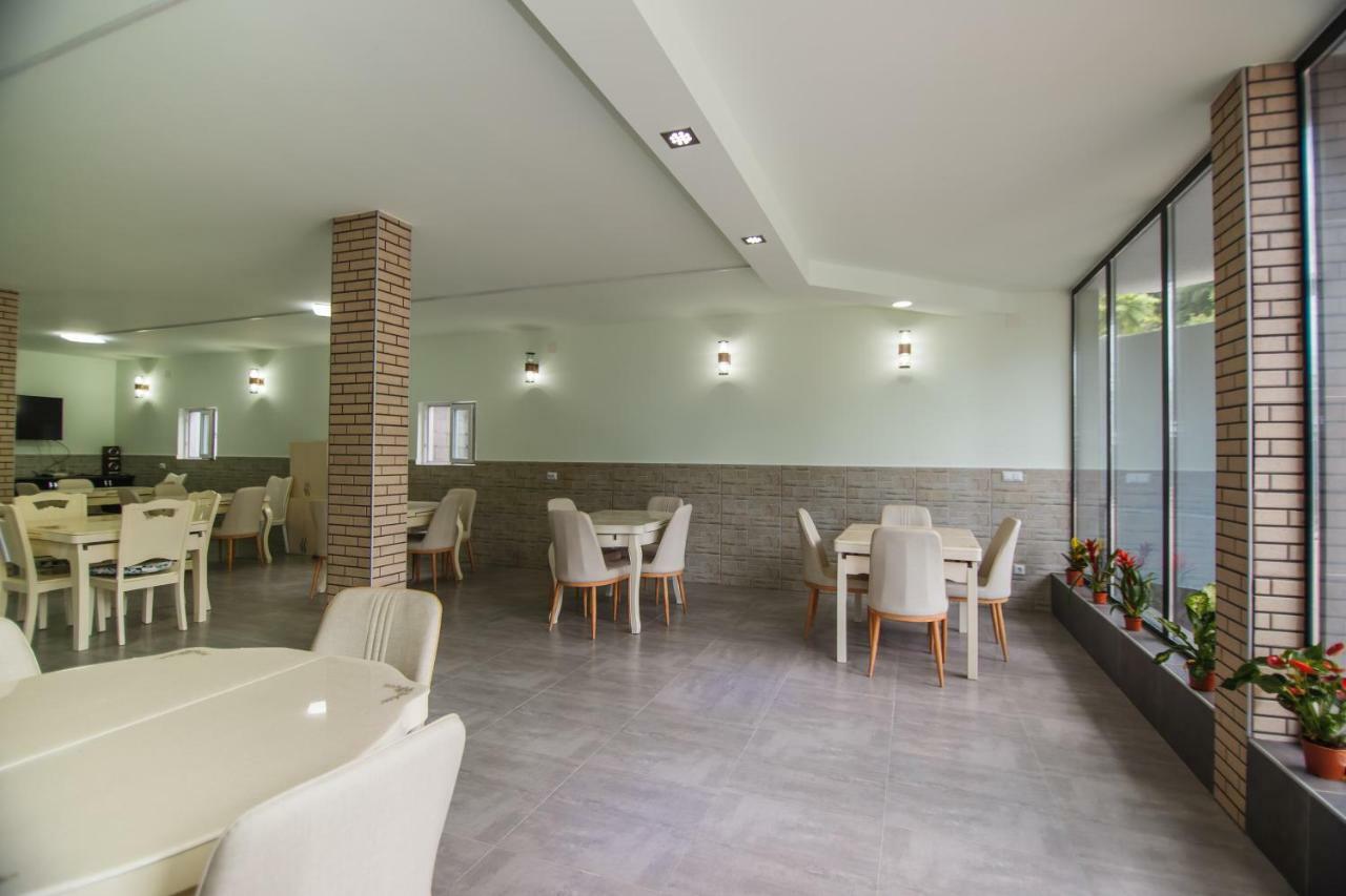 Hotel Ararat Gonio Bagian luar foto